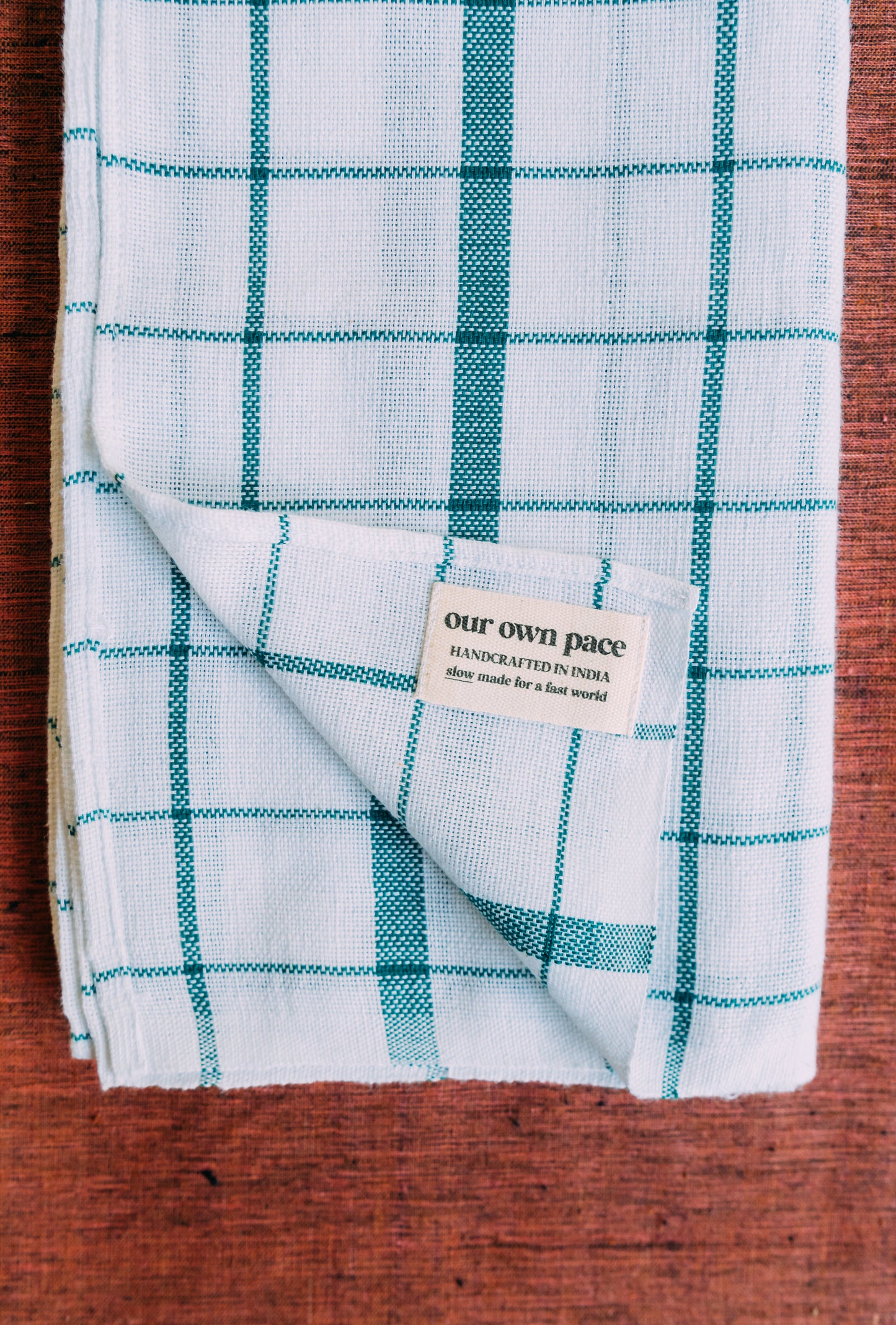 Handloom Handtowel (White/Green)