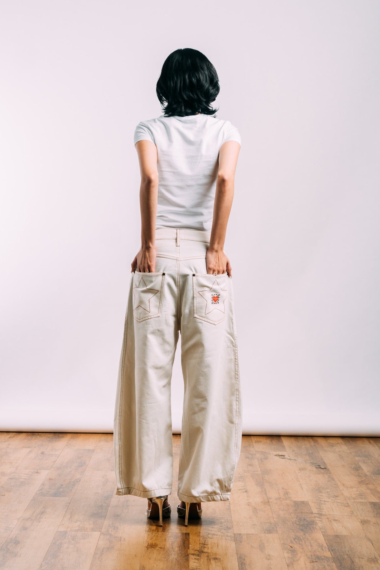 I'm A Star Horseshoe Jeans 'Off White'