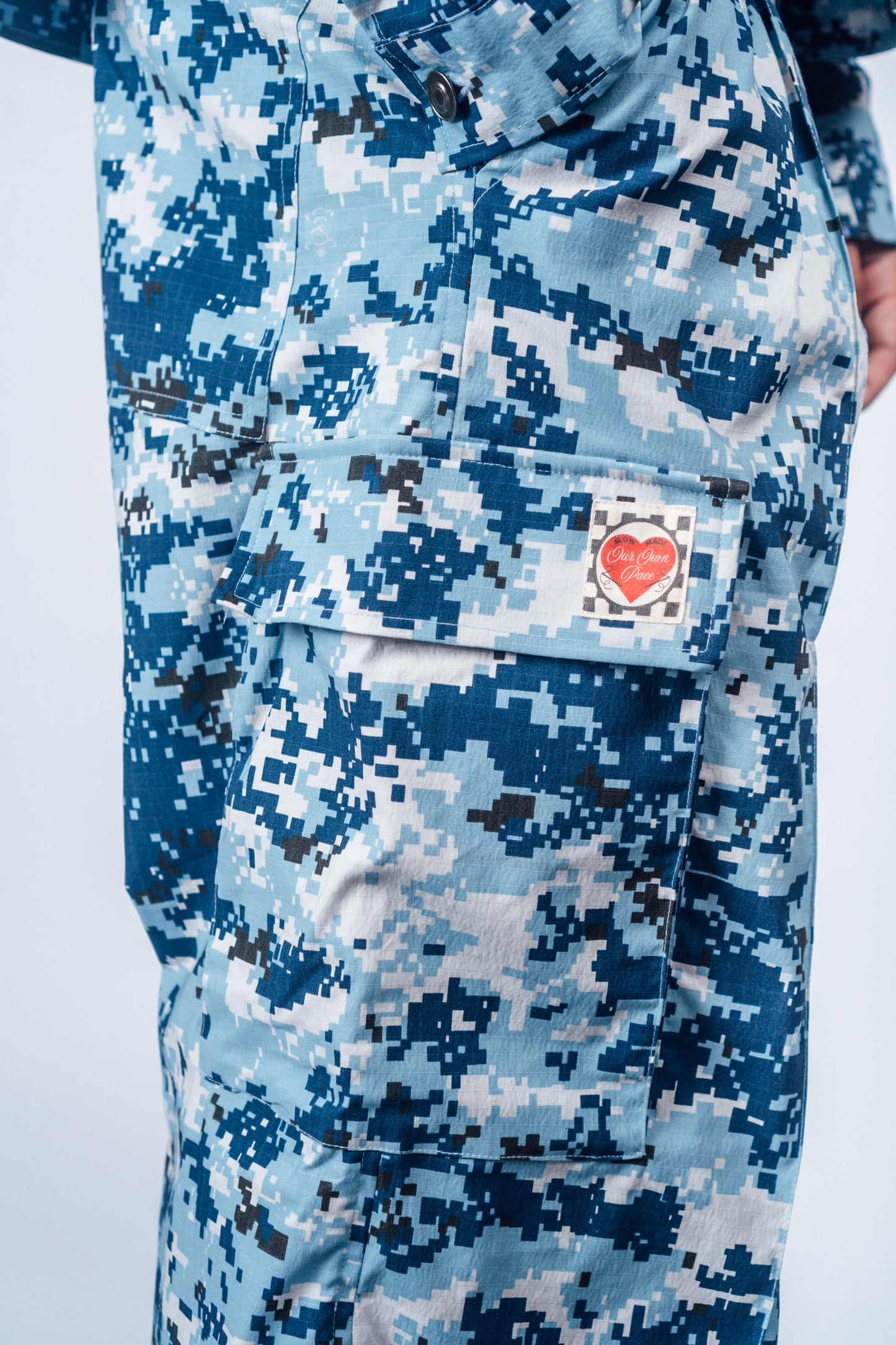Vintage Cargo Pants 'Digital Camo Navy’