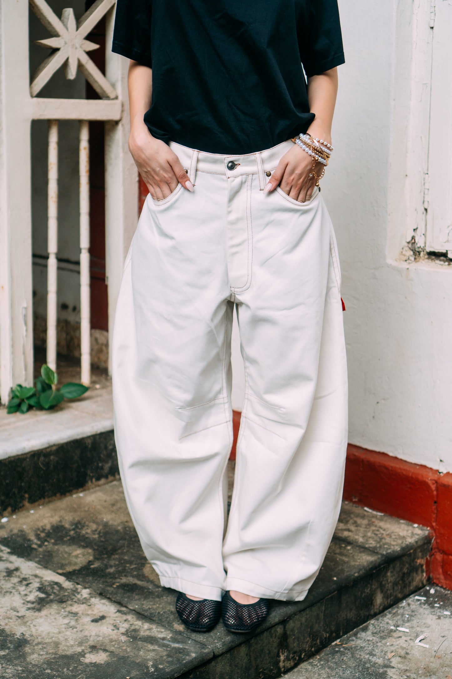I'm A Star Horseshoe Jeans 'Off White'