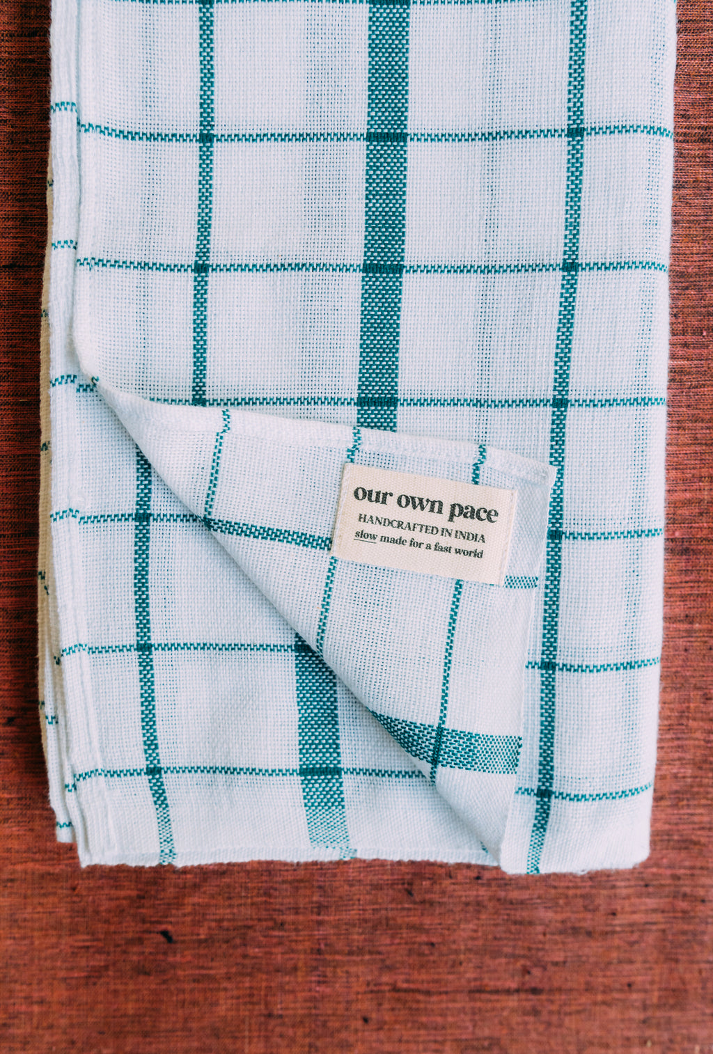 Handloom Handtowel (White/Green)