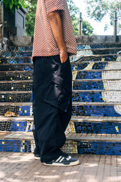 Balloon Cargo Pants 'Black Canvas'