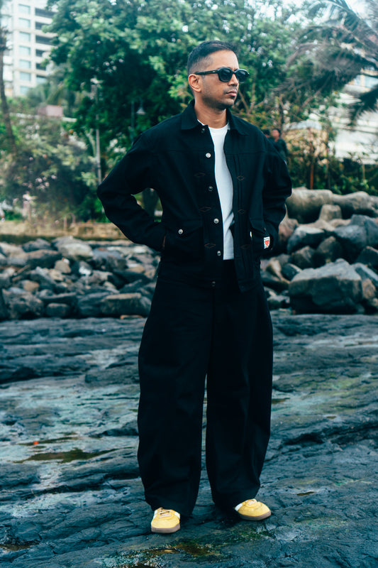 I'm A Star Horseshoe Jeans 'Jet Black'