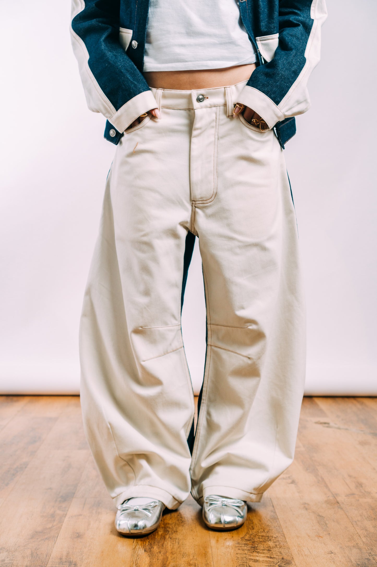 I'm A Star Horseshoe Jeans 'Indigo Off-White Split'