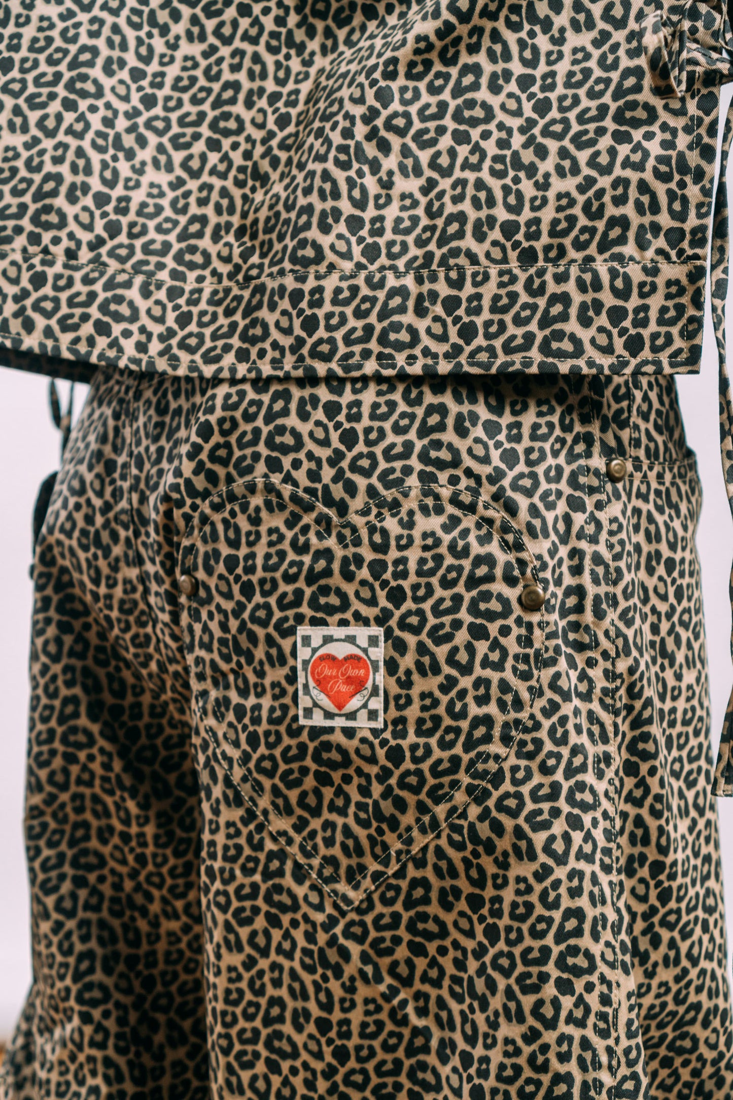 Kokoro Horseshoe Pants 'Leopard Print Twill'
