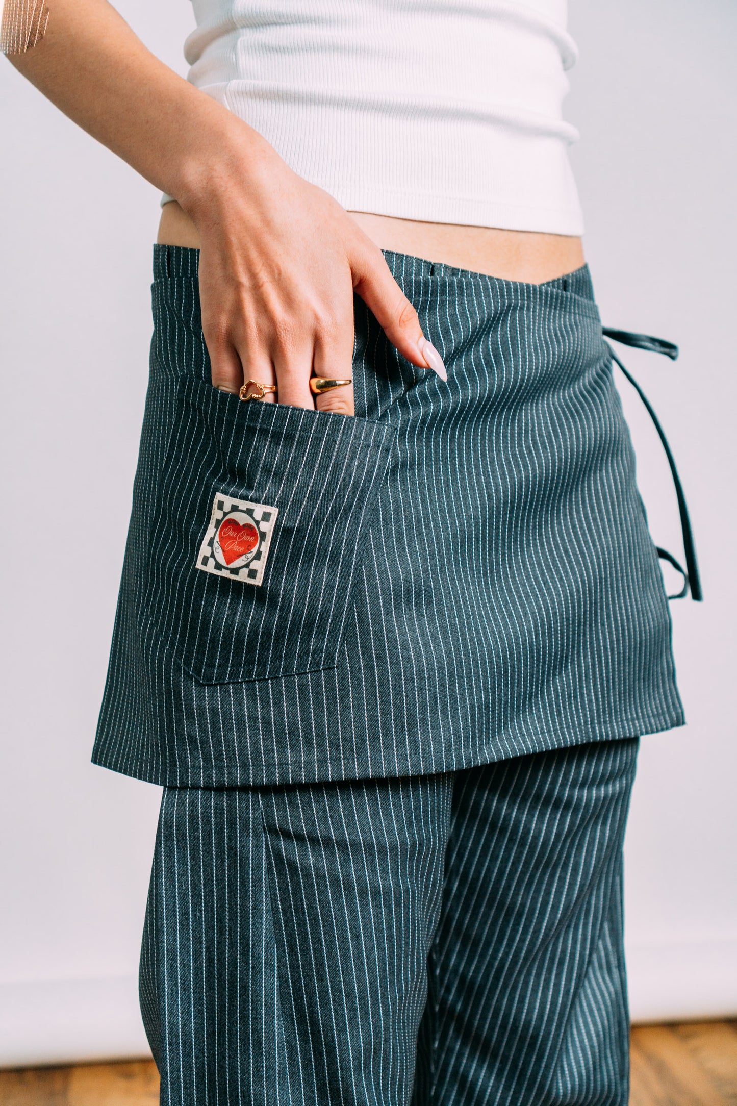 Two-Tie Apron Slouchy Pants 'Grey Stripes'
