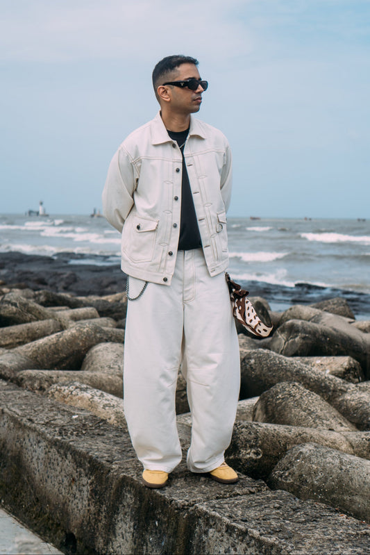 I'm A Star Horseshoe Jeans 'Off White'