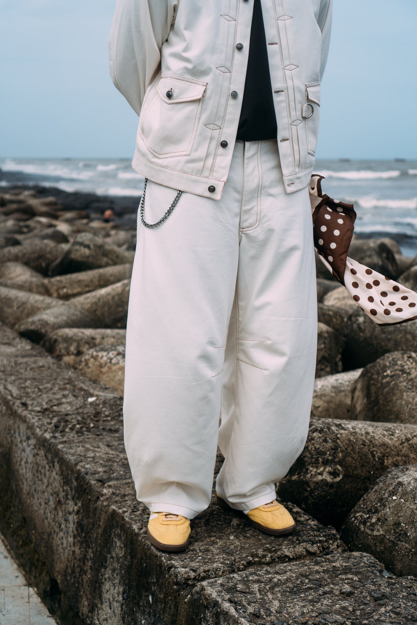 I'm A Star Horseshoe Jeans 'Off White'