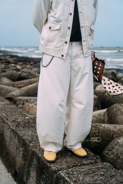 I'm A Star Horseshoe Jeans 'Off White'